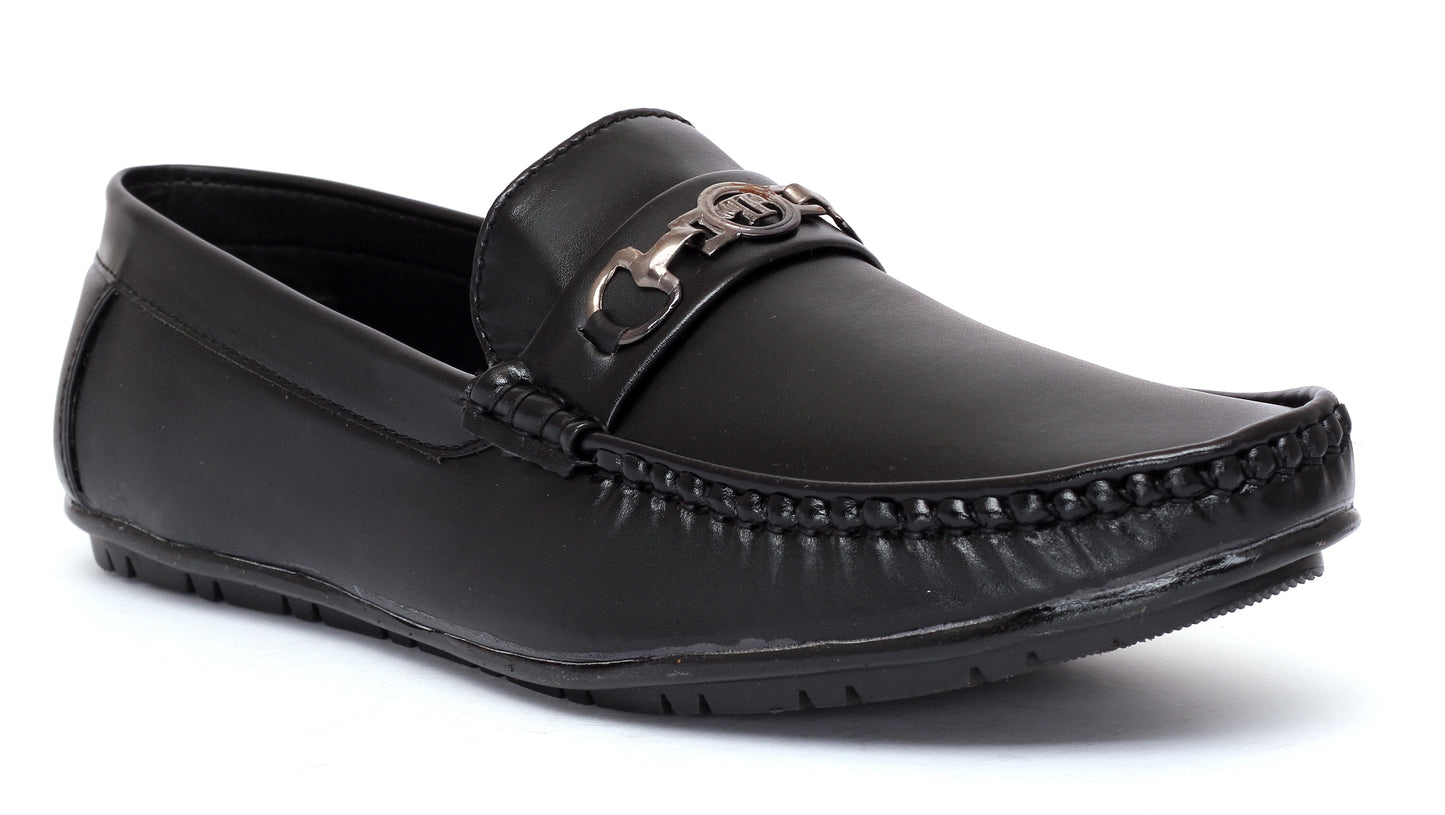 Elegant Black Loafer