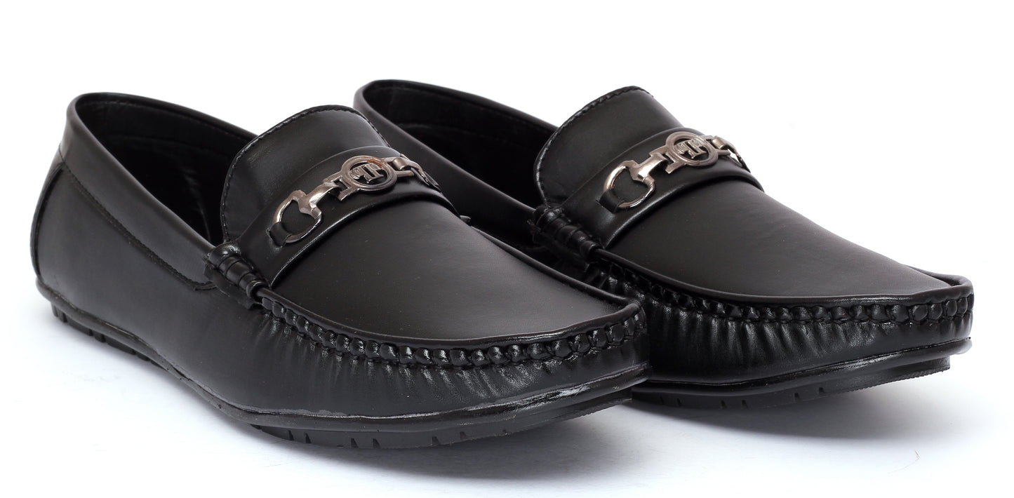 Elegant Black Loafer