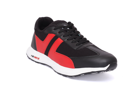Monochrome Stride Sneakers / Black / High performance